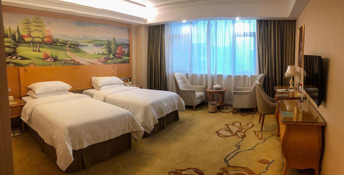 Vienna International Hotel Puning International Commodity City Zewnętrze zdjęcie