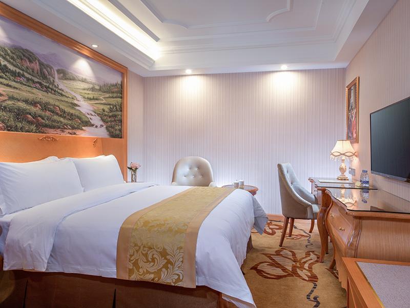 Vienna International Hotel Puning International Commodity City Zewnętrze zdjęcie